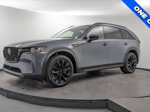 Used 2026 MAZDA CX-90 3.3 Turbo w/ Premium Sport Pkg image 2