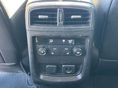 Used 2019 Buick Envision Essence image 31