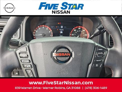 Used 2021 Nissan Titan PRO-4X w/ Pro-4x Convenience Package AWD/4WD image 24
