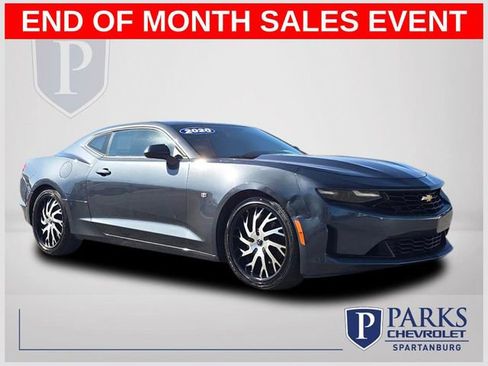 Used 2020 Chevrolet Camaro LT image 1