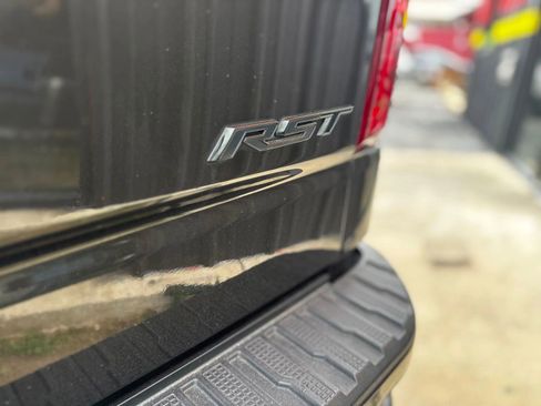 Used 2021 Chevrolet Silverado 1500 RST w/ Convenience Package II RWD image 4