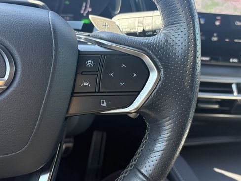 Used 2024 Lexus RX 500h F Sport image 20