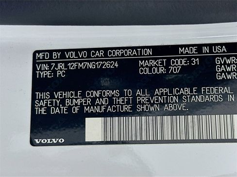 Used 2022 Volvo S60 B5 R-Design w/ Advanced Package image 30