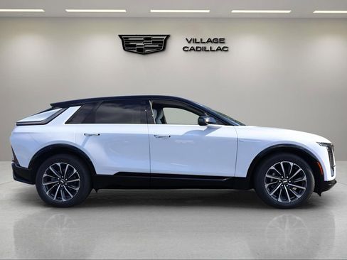 New 2026 Cadillac Lyriq Sport RWD image 6