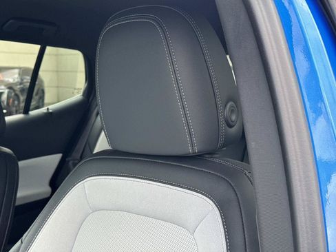 Used 2025 Chevrolet Equinox EV LT FWD image 14