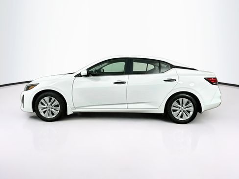 Used 2025 Nissan Sentra S FWD image 4