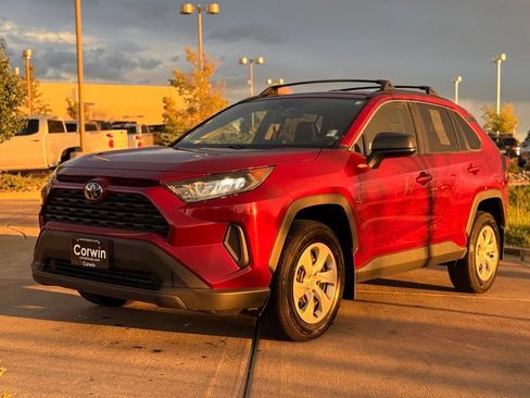 Used 2019 Toyota RAV4 LE w/ All Weather Liner Package AWD/4WD image 3
