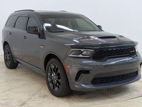 Used 2023 Dodge Durango R/T w/ Blacktop Package image 7