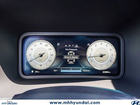 Certified 2023 Hyundai Kona Limited FWD image 24