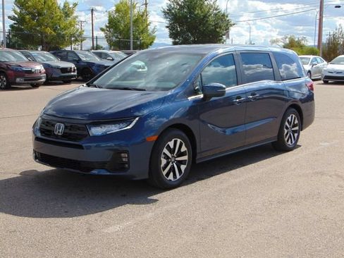 New 2026 Honda Odyssey EX-L image 8