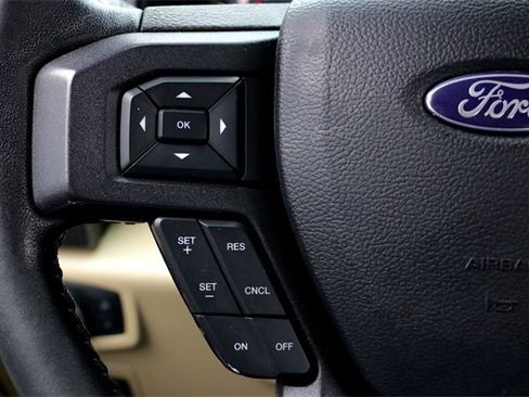 Used 2020 Ford F150 XLT w/ Equipment Group 302A Luxury image 14