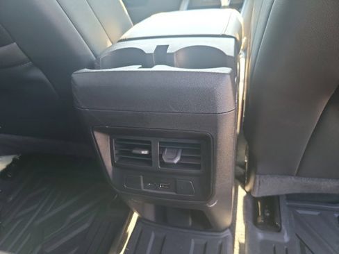 Used 2026 Chevrolet Colorado ZR2 AWD/4WD image 15