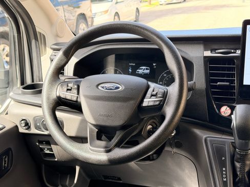 Used 2023 Ford Transit 350 XLT RWD image 23
