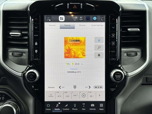 Used 2024 RAM 2500 Big Horn w/ Level 2 Equipment Group image 19