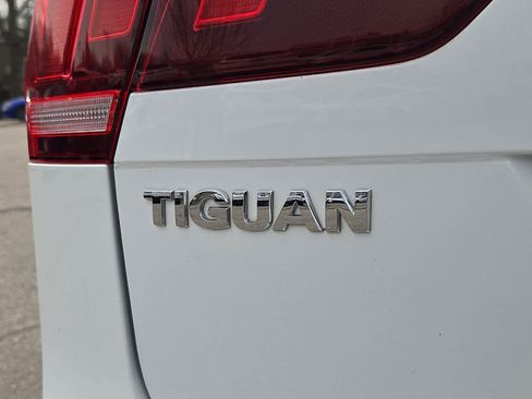 Used 2021 Volkswagen Tiguan S AWD/4WD image 30