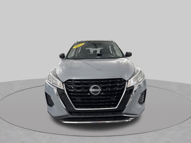 Used 2023 Nissan Kicks SV FWD image 2