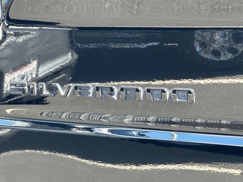 Used 2023 Chevrolet Silverado 1500 LT Trail Boss w/ LPO, Dark Essentials Package AWD/4WD image 47