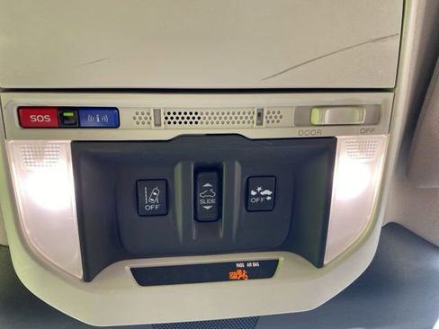 Used 2024 Subaru Forester Premium image 24