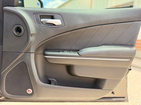 Used 2017 Dodge Charger SXT w/ Rallye Group RWD image 16