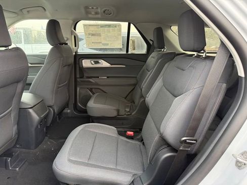 New 2026 Ford Explorer Active image 14