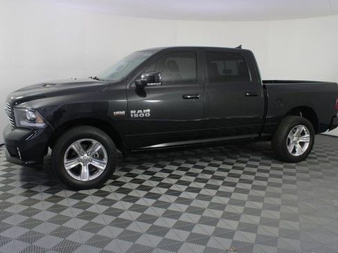 Used 2017 RAM 1500 Sport image 2