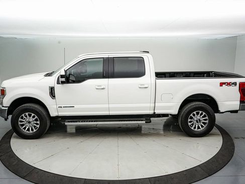 Certified 2022 Ford F250 Lariat w/ Lariat Value Package image 8