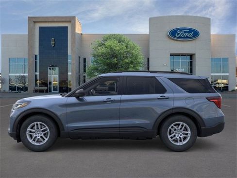 New 2026 Ford Explorer Active w/ Active Comfort Package image 3