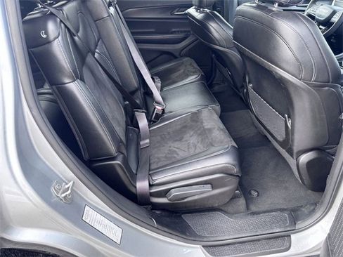 Certified 2024 Jeep Grand Cherokee L Laredo image 27