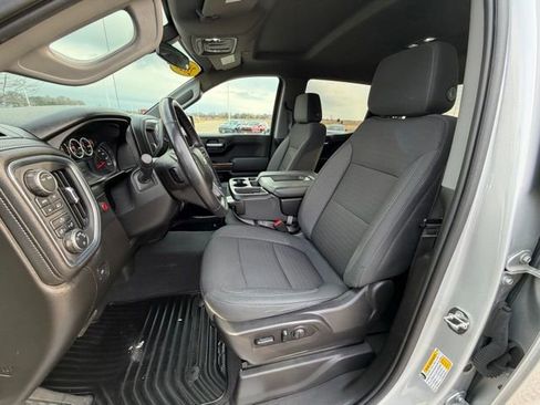 Used 2021 Chevrolet Silverado 1500 LT AWD/4WD image 17
