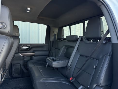 Used 2020 GMC Sierra 2500 SLT w/ SLT Premium Plus Package image 36