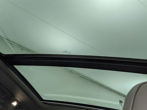 Used 2023 Porsche Macan S image 35