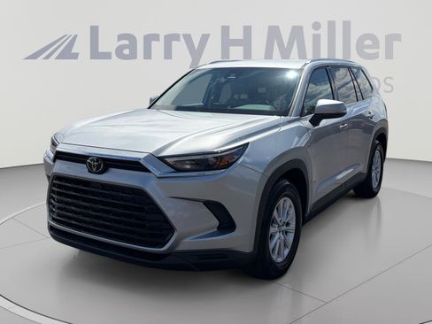 Used 2026 Toyota Grand Highlander AWD image 1