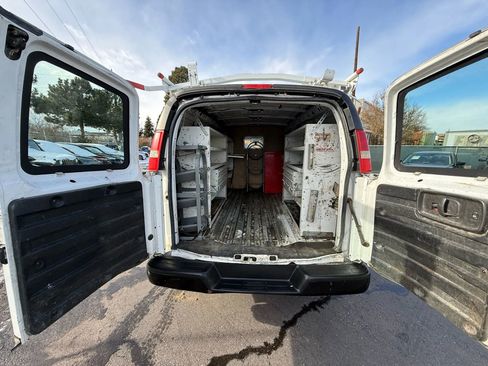 Used 2016 GMC Savana 2500 Van 3D image 20