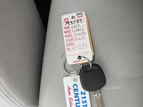 Used 2017 Subaru Forester 2.5i Premium image 44