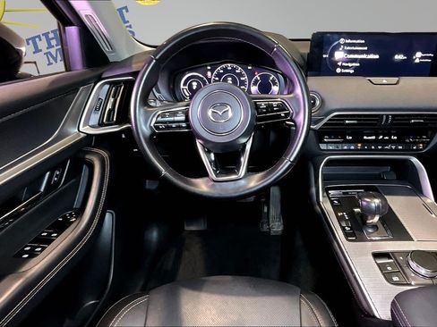 Used 2025 MAZDA CX-90 Plug-In Hybrid w/ Preferred AWD/4WD image 8