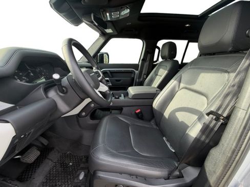 Certified 2024 Land Rover Defender 110 S AWD/4WD image 10