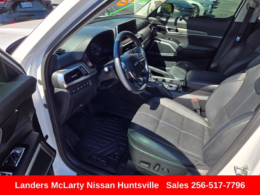 Used 2022 Kia Telluride EX w/ EX Premium Package AWD/4WD image 18