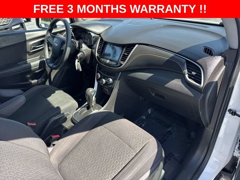 Used 2017 Chevrolet Trax LS AWD/4WD image 25
