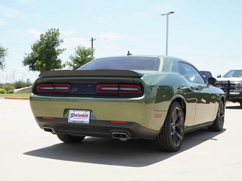 Certified 2021 Dodge Challenger GT RWD image 9