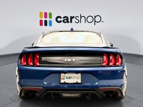 Used 2022 Ford Mustang GT Premium w/ Equipment Group 401A RWD image 4