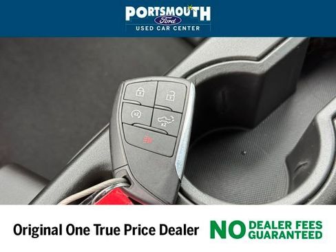 Used 2025 Chevrolet Silverado 1500 LT image 11