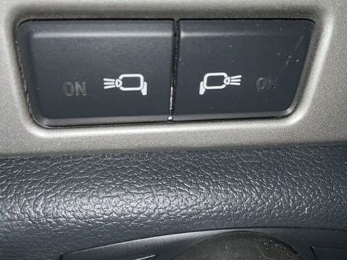 Used 2022 Ford F350 Lariat w/ FX4 Off-Road Package image 30