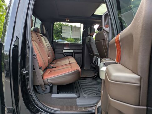 Used 2022 Ford F350 King Ranch w/ Tremor Off-Road Package AWD/4WD image 40
