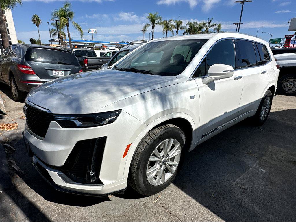 Used 2023 Cadillac XT6 Luxury FWD image 4