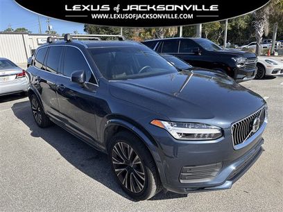 Used 2022 Volvo XC90 T6 Momentum