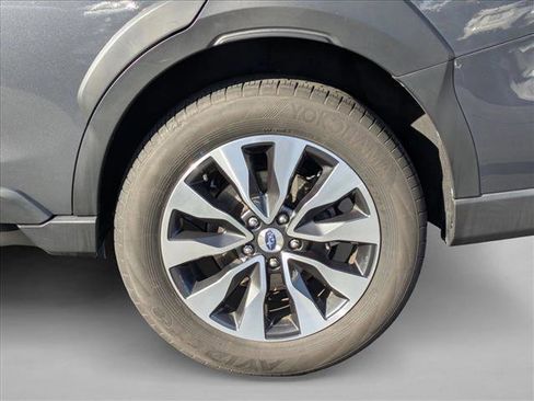 Used 2023 Subaru Outback Limited image 8