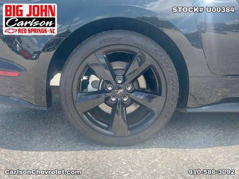 Used 2022 Ford Mustang GT Premium w/ Black Accent Package RWD image 39