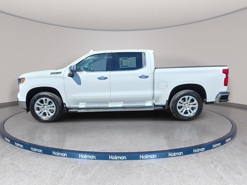 Used 2023 Chevrolet Silverado 1500 LTZ w/ LTZ Premium Package AWD/4WD image 9