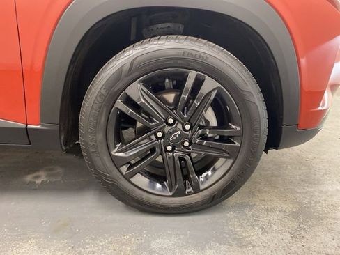 Certified 2024 Chevrolet Trax ACTIV w/ Sunroof Package image 31