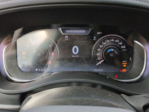New 2026 RAM 2500 Laramie AWD/4WD image 28